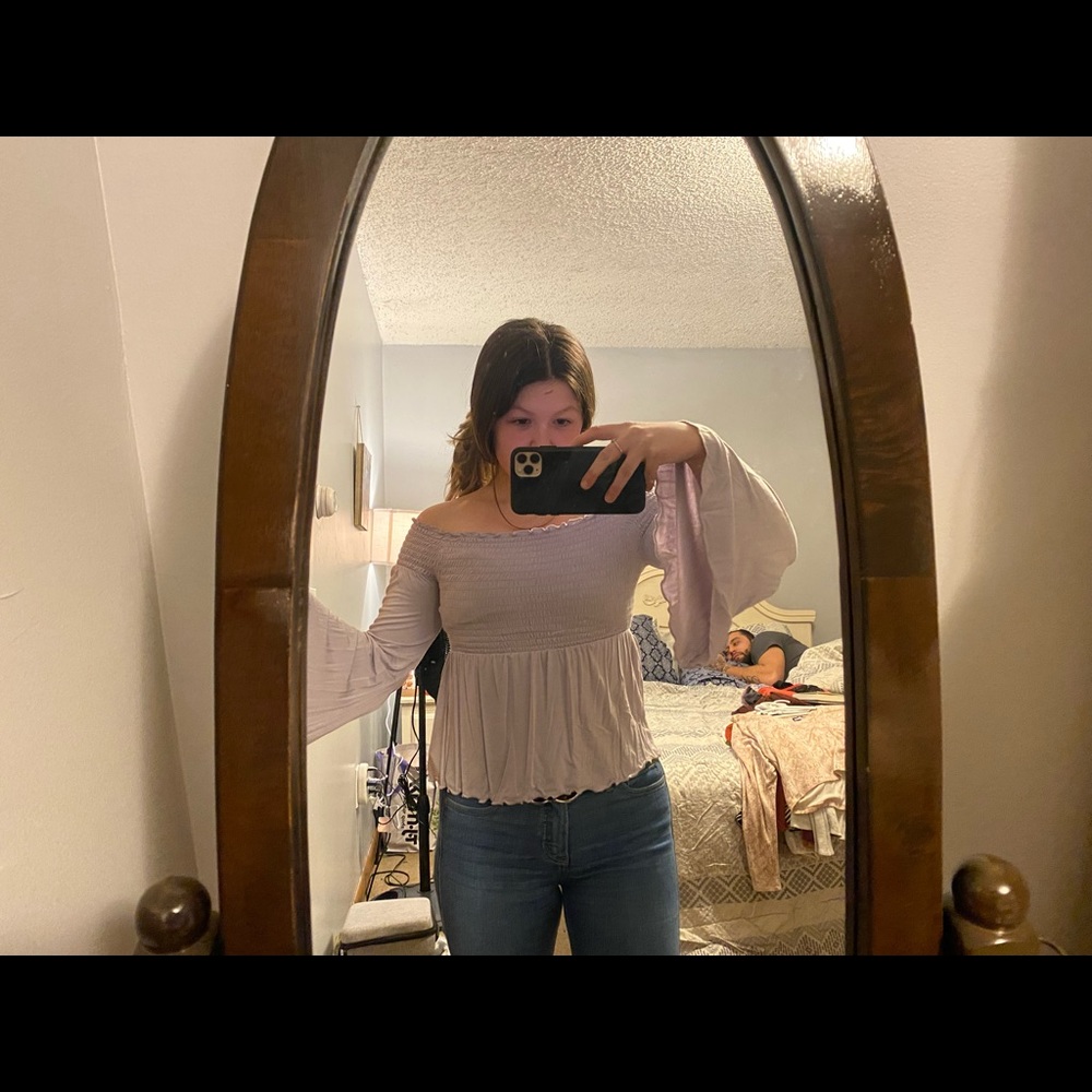 XS American Eagle off the shoulder long sleeve!